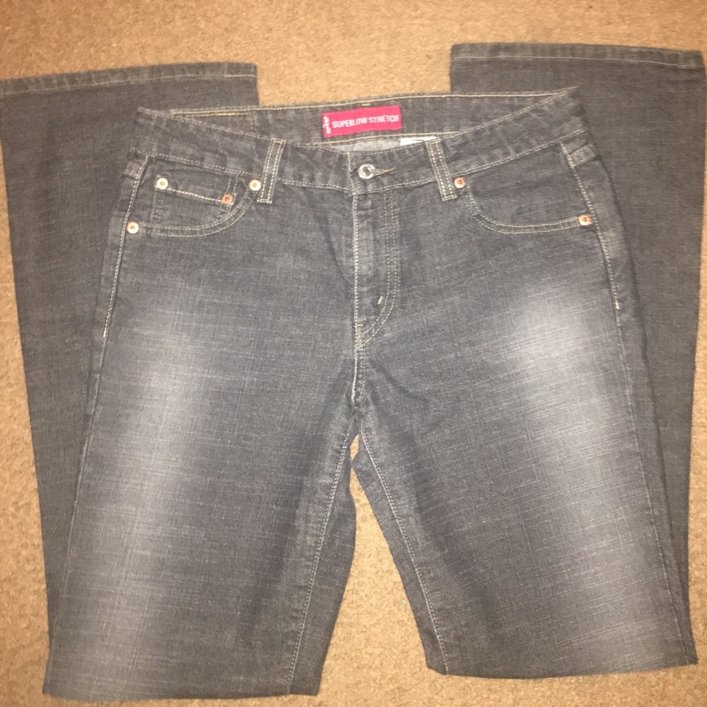 Levi's 518 Superlow Stretch BootCut Size 11