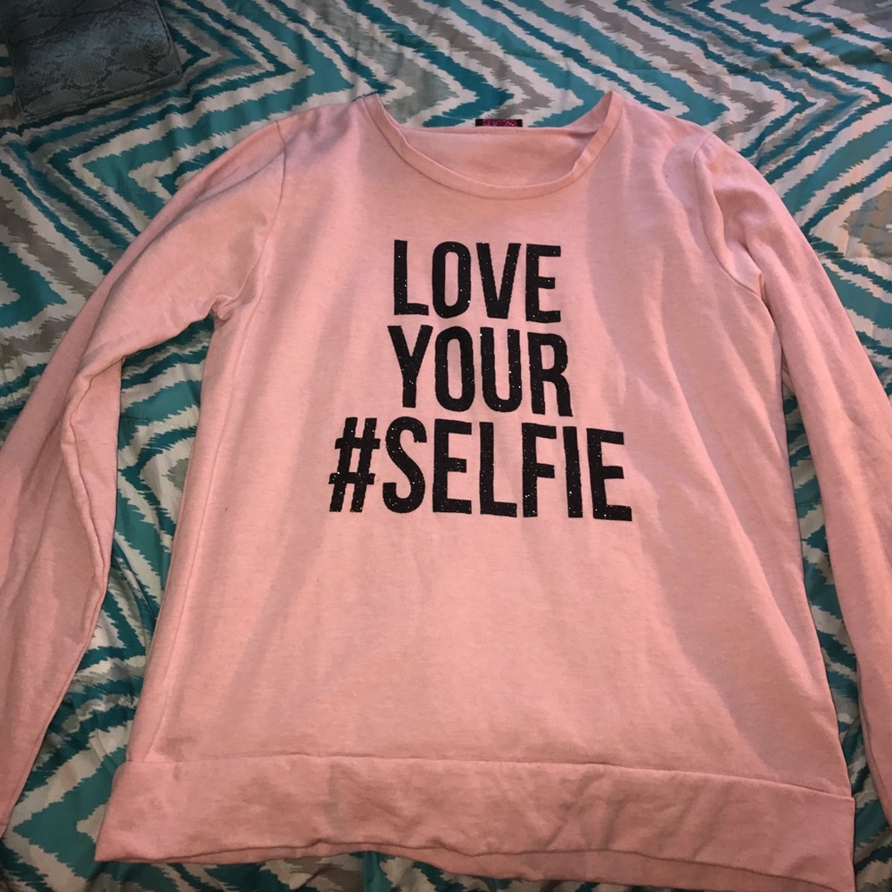 ❤️LOVE YOUR #SELFIE TEE