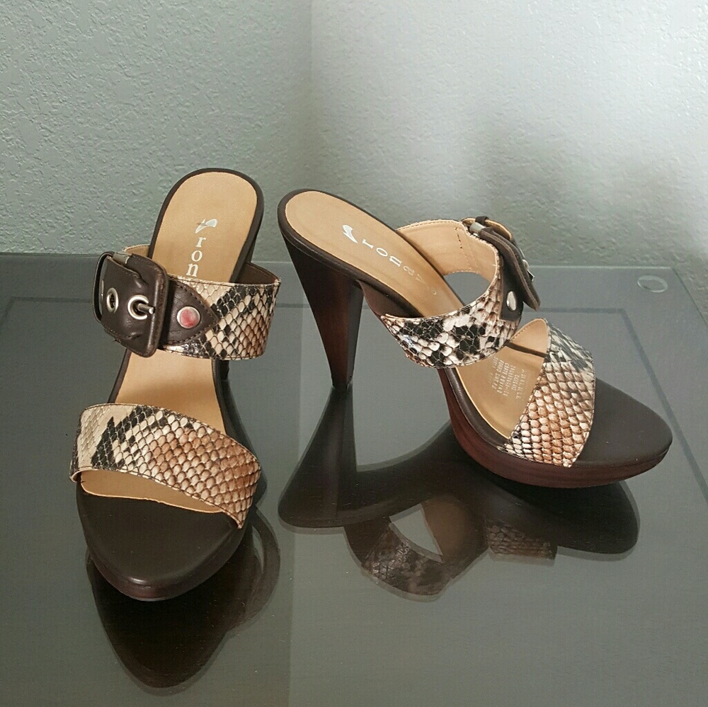 Leather shoes