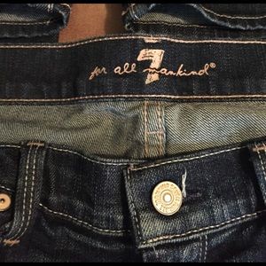 Women's 7 for all mankind jeans🌸