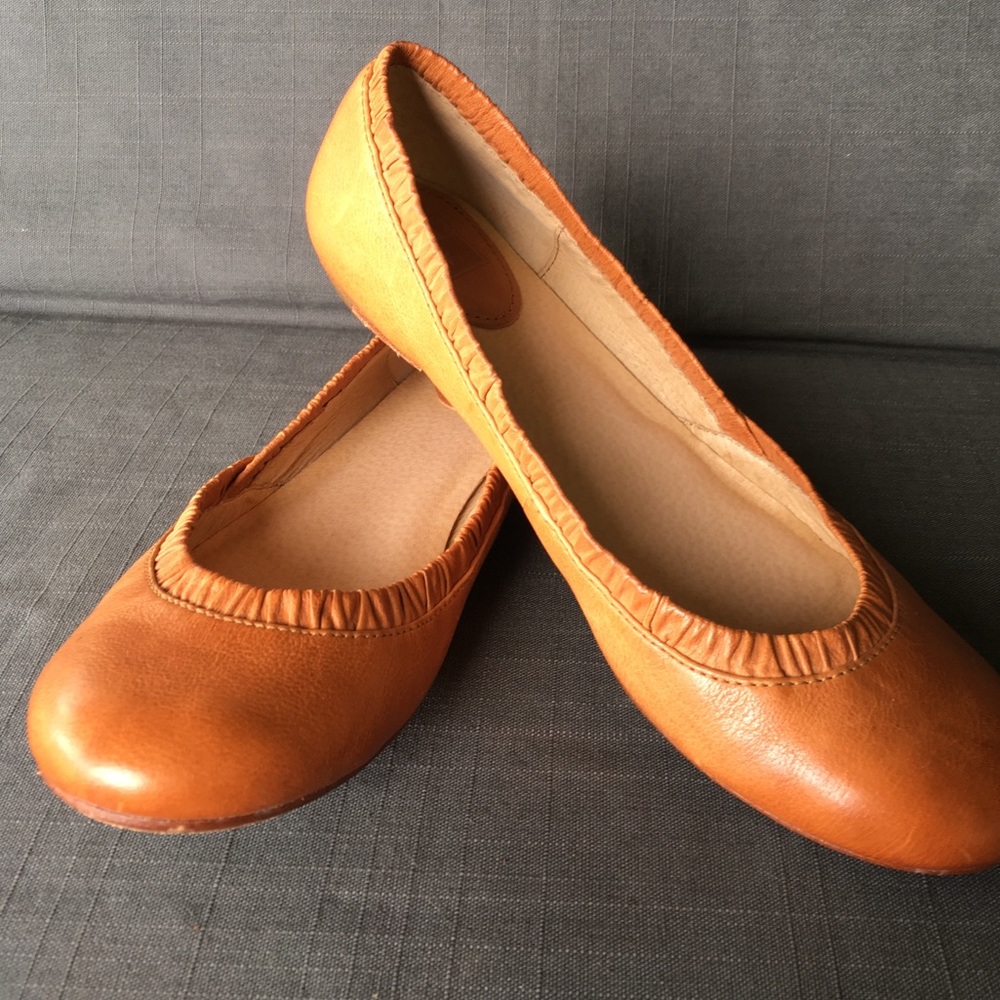 Frye Molly Flats Leather Size 9