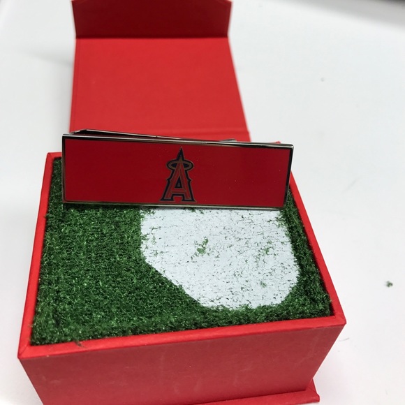 LOS ANGELES ANGELS MONEY CLIP - Picture 1 of 3