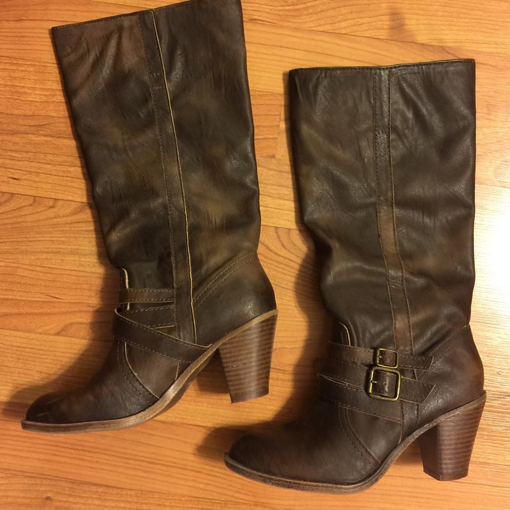 MIA boots