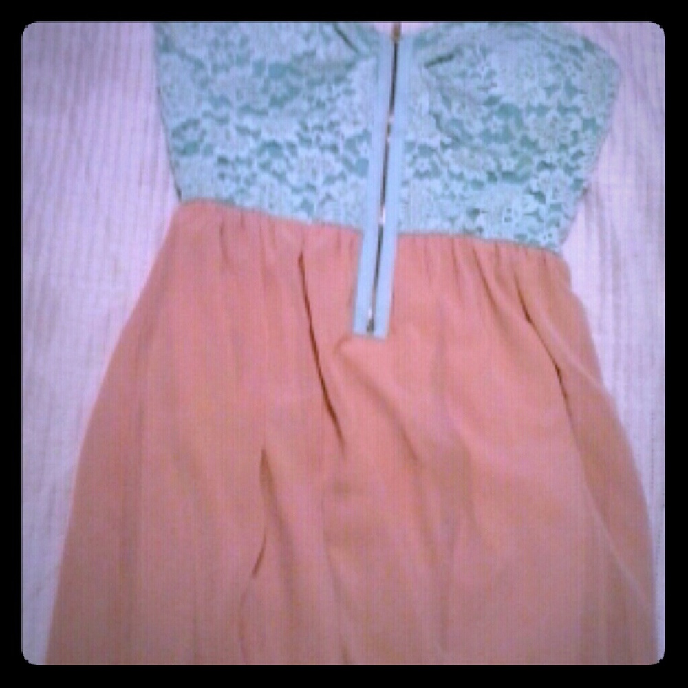 Spool No.72 Lace Top Dress