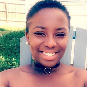 Meet your Posher, Abigail