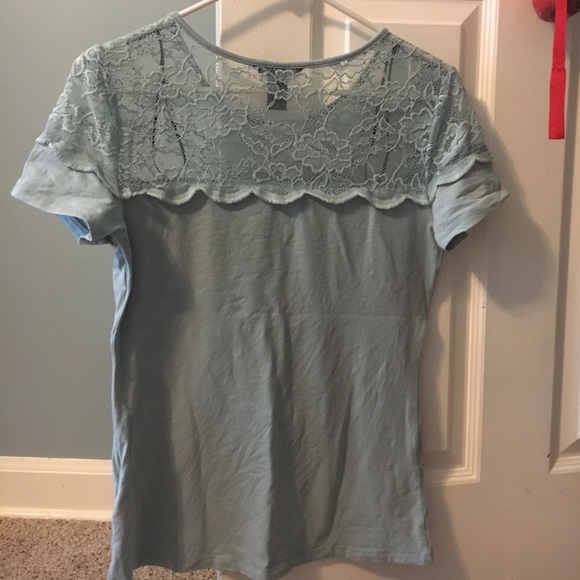 Shirt - Picture 2 of 3