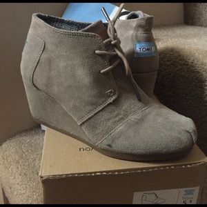 TOMS Desert Wedge