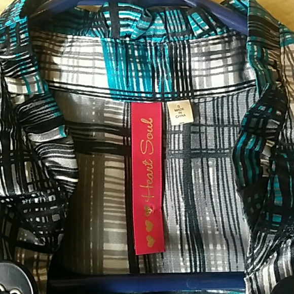 Blouse - Picture 2 of 3