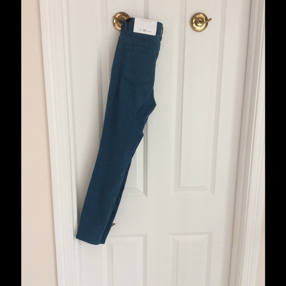 Ann Taylor Loft sateen leggings. - Picture 3 of 5