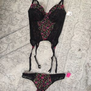 NWT Betsey Johnson Lingerie - 2 piece