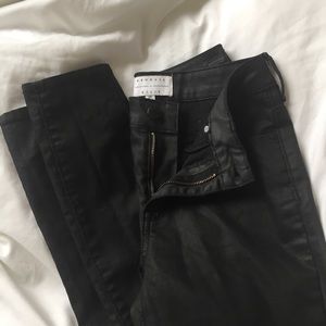 Kendall & Kylie WAX JEANS 🌹☁️