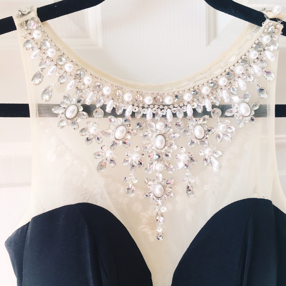 PRICE FIRM✨JVN by Jovani Prom Dress