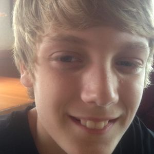 Meet your Posher, Dylan