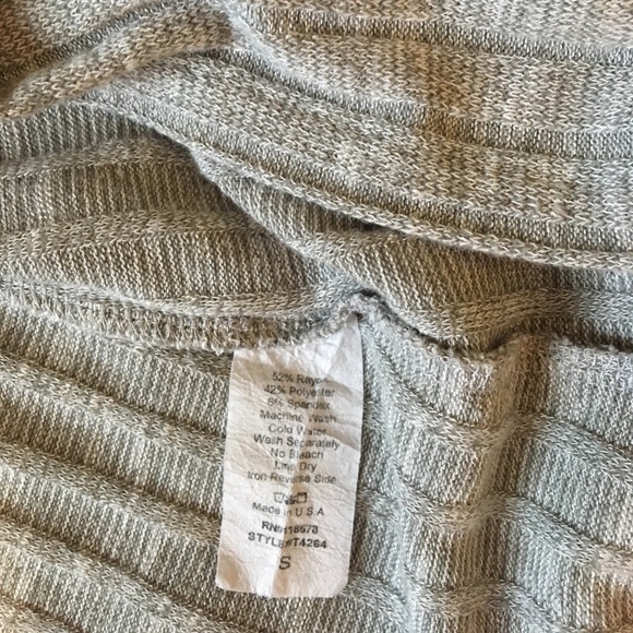 Grey Ribbed Cardigan - Picture 4 of 4