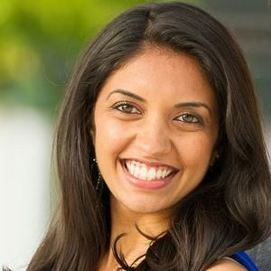 Meet your Posher, Dhara