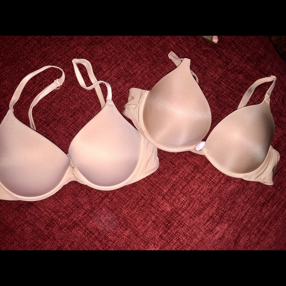 Gently used VS bras