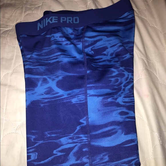 nike pro leggings - Picture 1 of 2