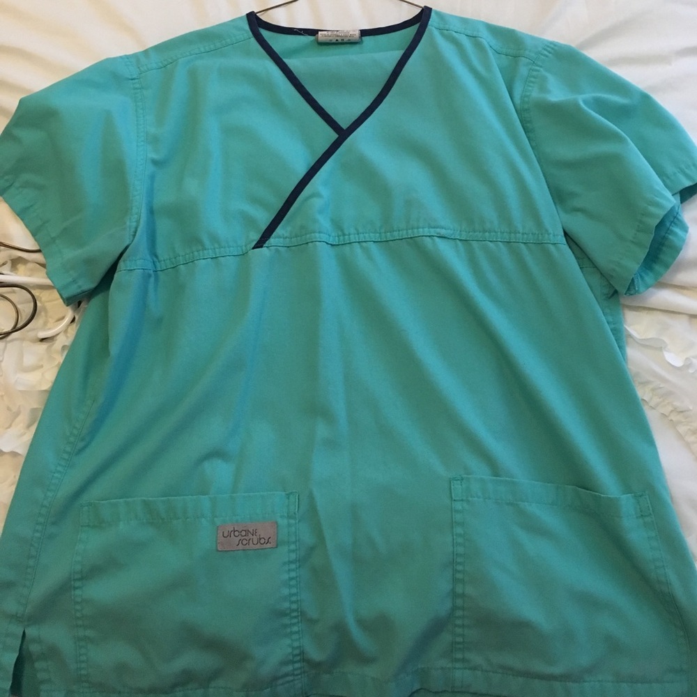 Turquoise urbane scrub set
