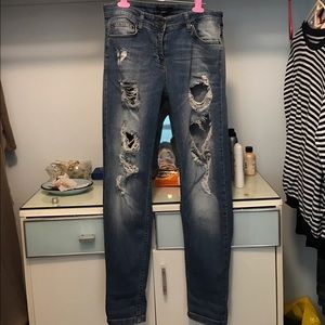 F21 Ripped Boyfriend Jeans