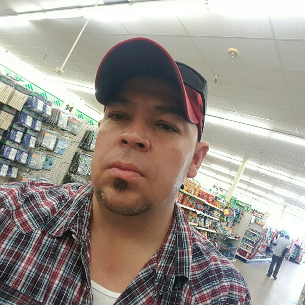 Meet your Posher, Luis