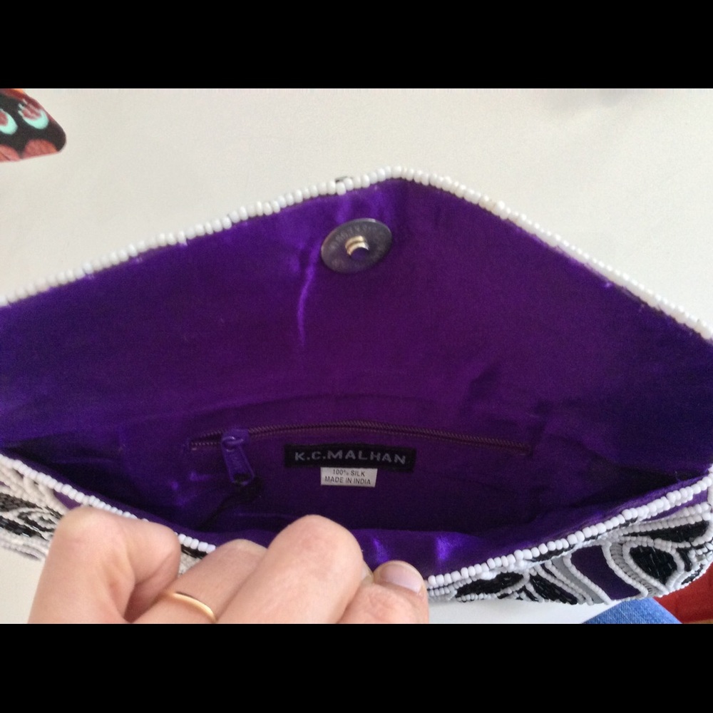 🌸K.C. MALHAN Beaded sequin clutch - Picture 6 of 6