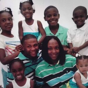 Meet your Posher, Debreka