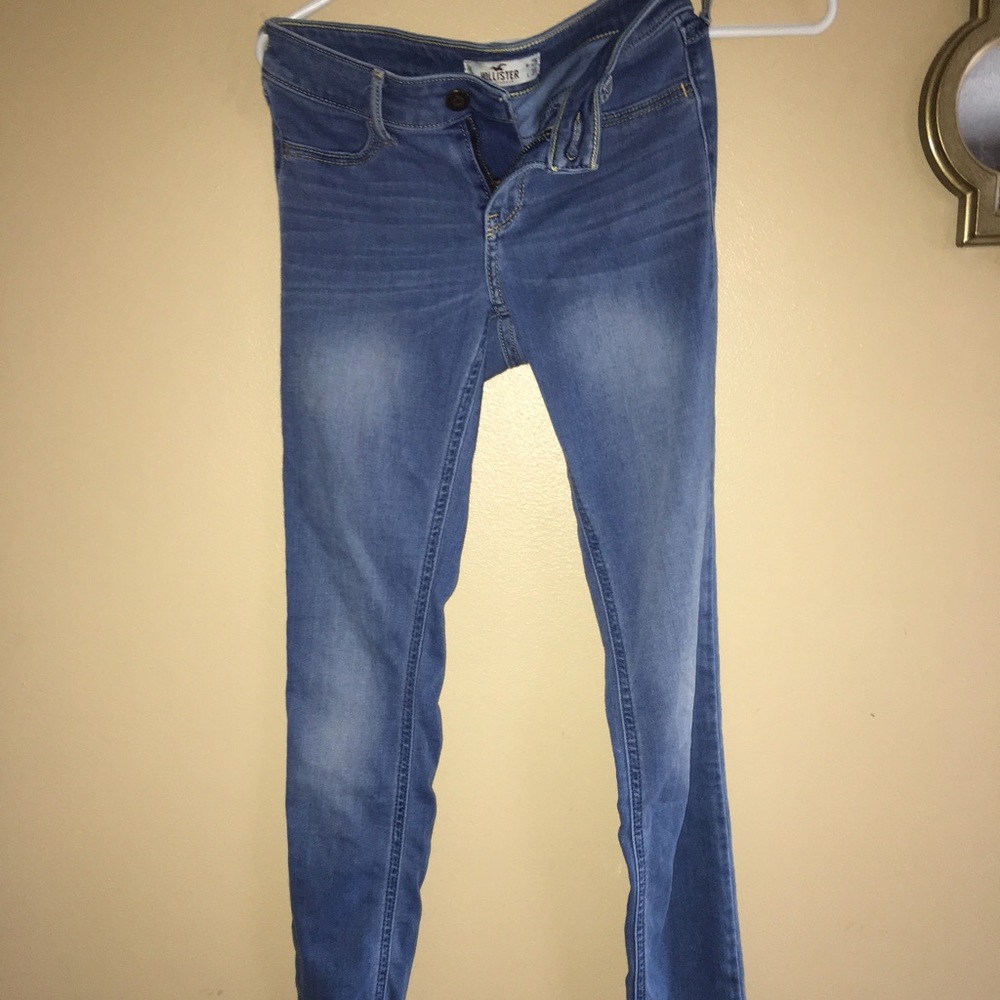 Hollister skinny jeans