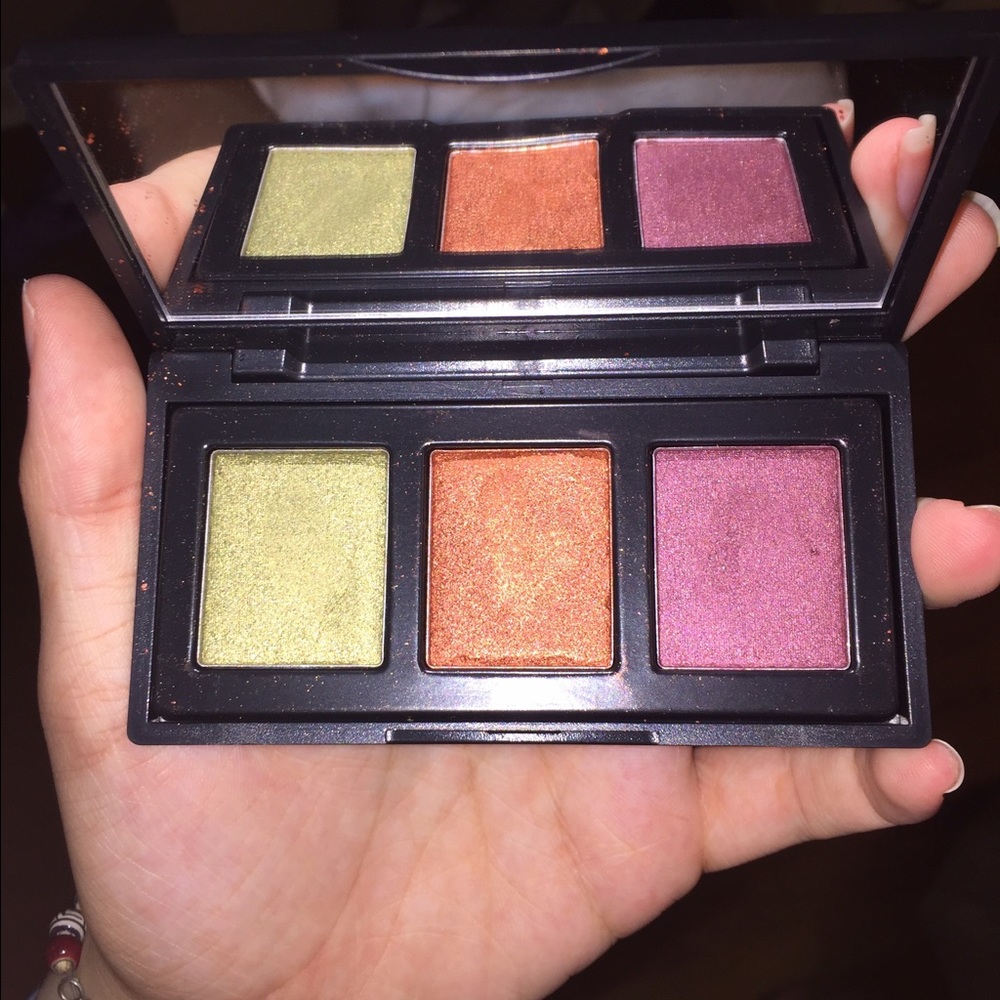 Urban Rustic Trio Pressed Eyeshadow Palette