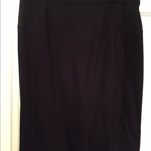 Black Lord &.Taylor knit skit size 8