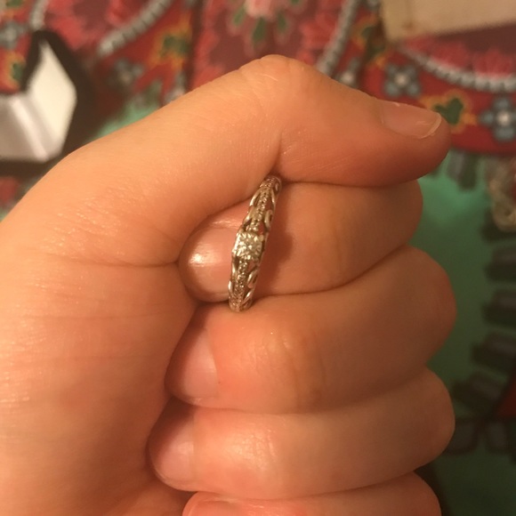 Promise ring - Picture 3 of 7