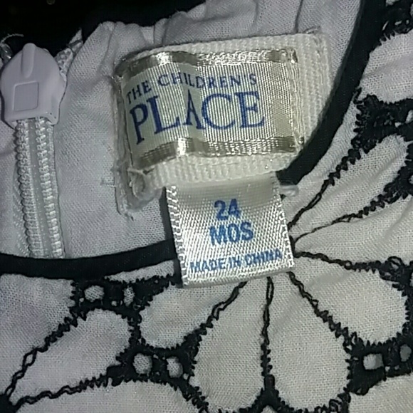 Dress - Picture 3 of 4