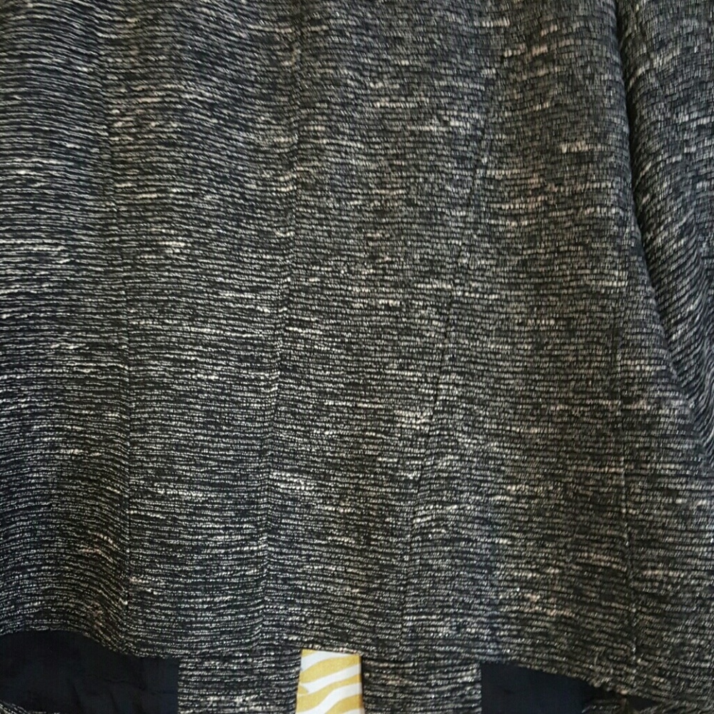 Ladies Jacket - Picture 3 of 3