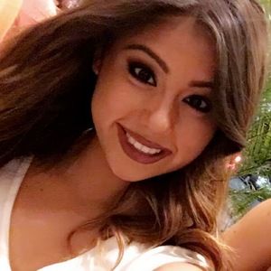 Meet your Posher, Alythia