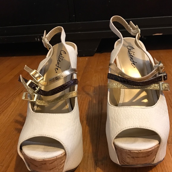 Cute white platforms - Picture 2 of 2