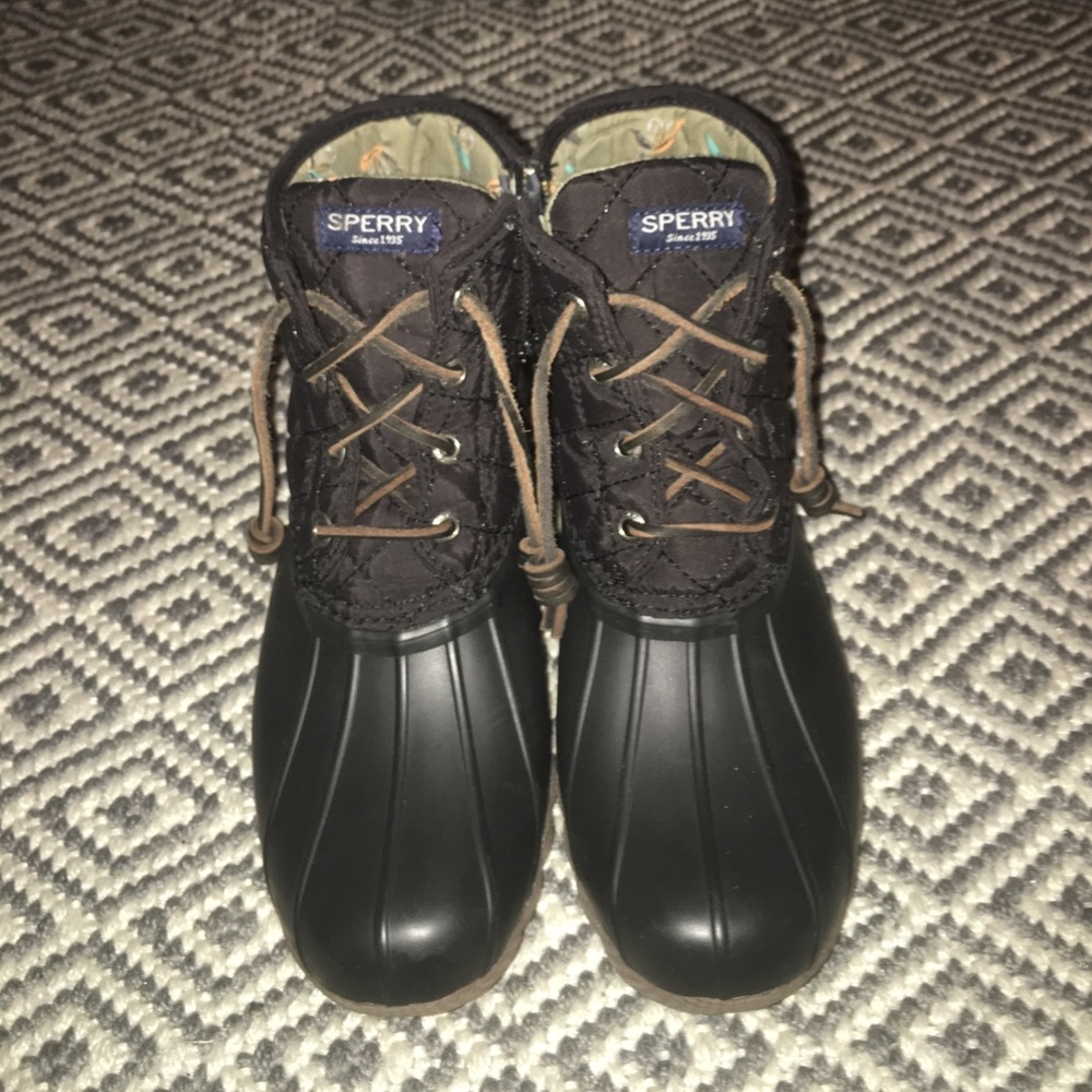 🔴SALE🔴 sperry duck boots!