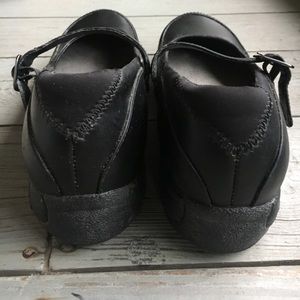 Dansko Mary Jane - Black