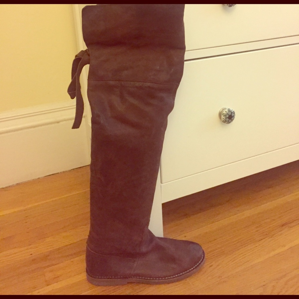 Frye boots! Brown leather OTK