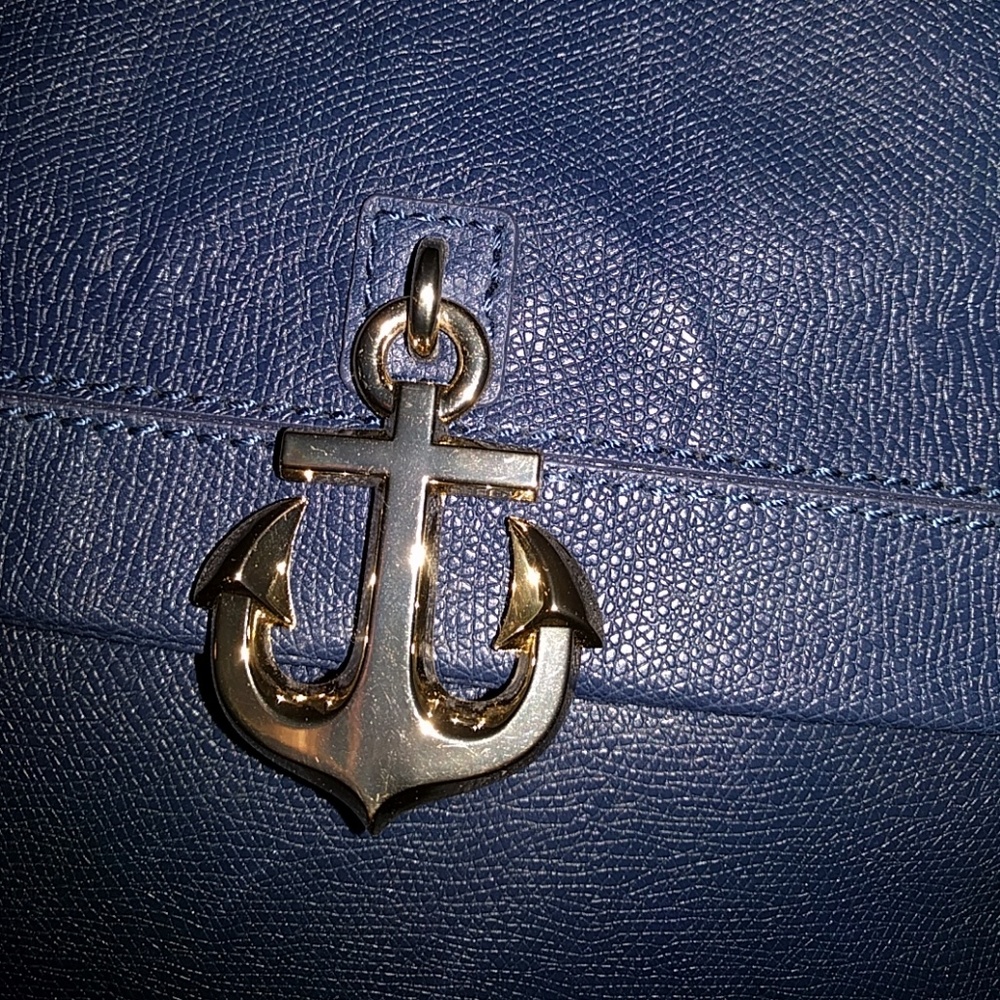 Juicy Couture Leni Shoulder Bag