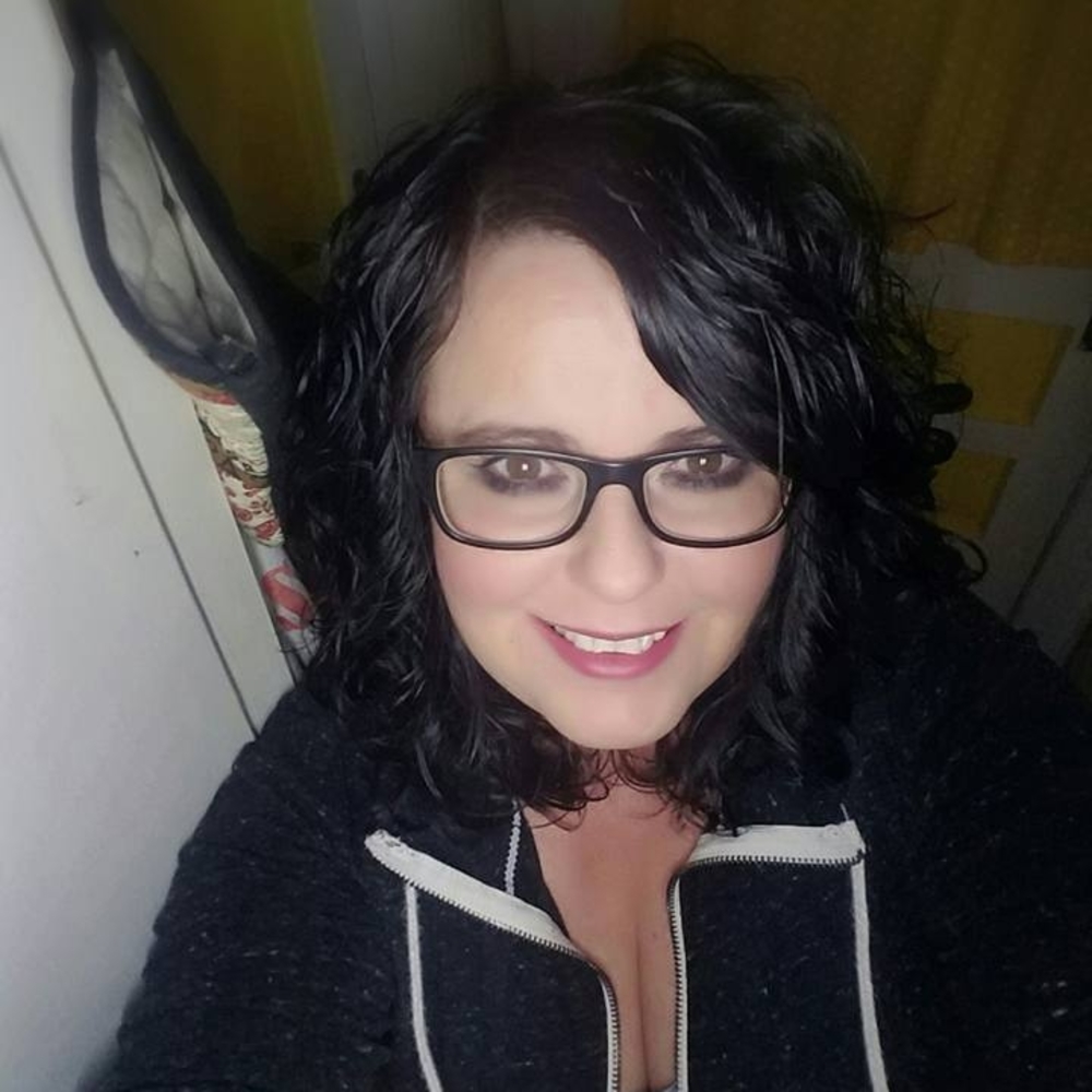 Meet your Posher, Elisha