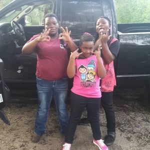 Meet your Posher, Shanequia