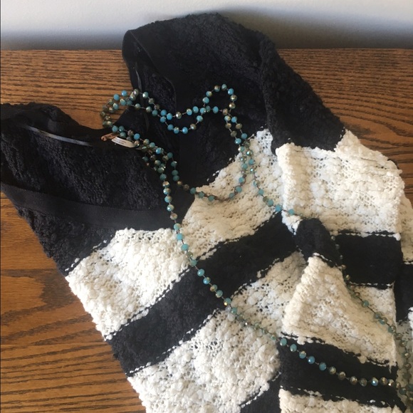 🌻 NWOT Free People Knit Sweater 🌻 - Picture 3 of 3