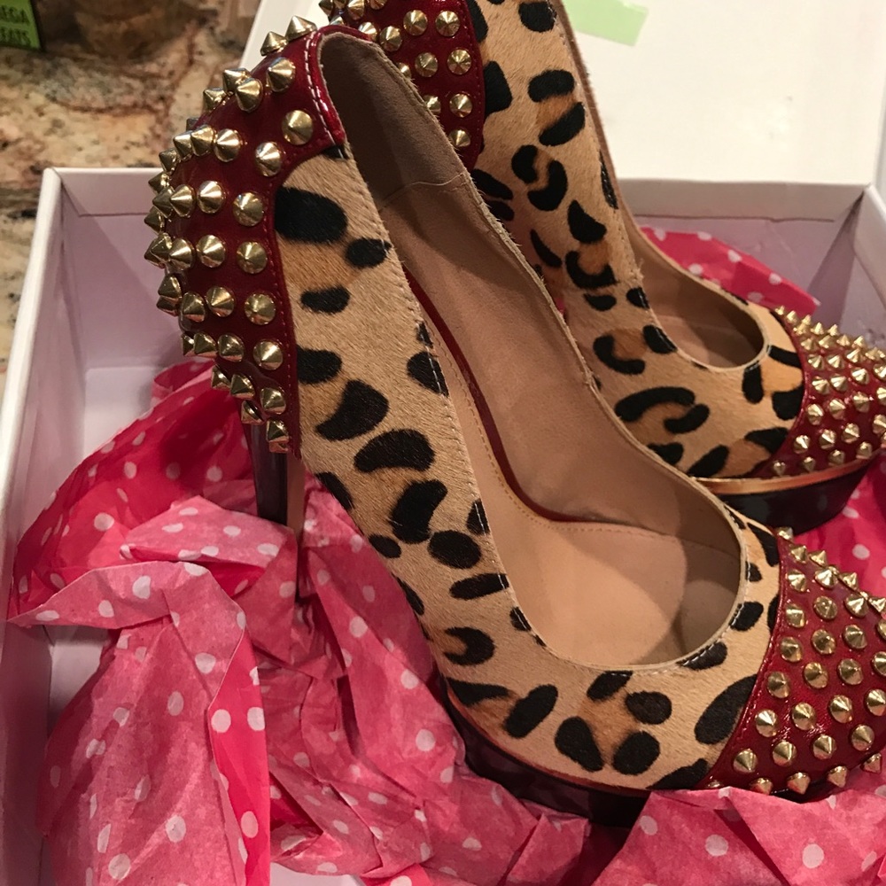 Steve Madden - Picture 3 of 3