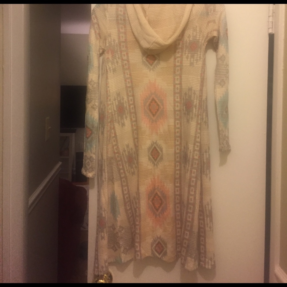 Sweater - Picture 2 of 2