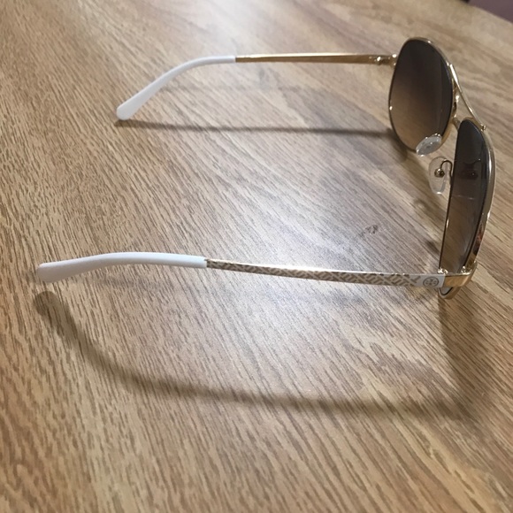 Tory Burch sunglasses main image 4