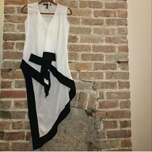 Classy asymmetrical bcbg top