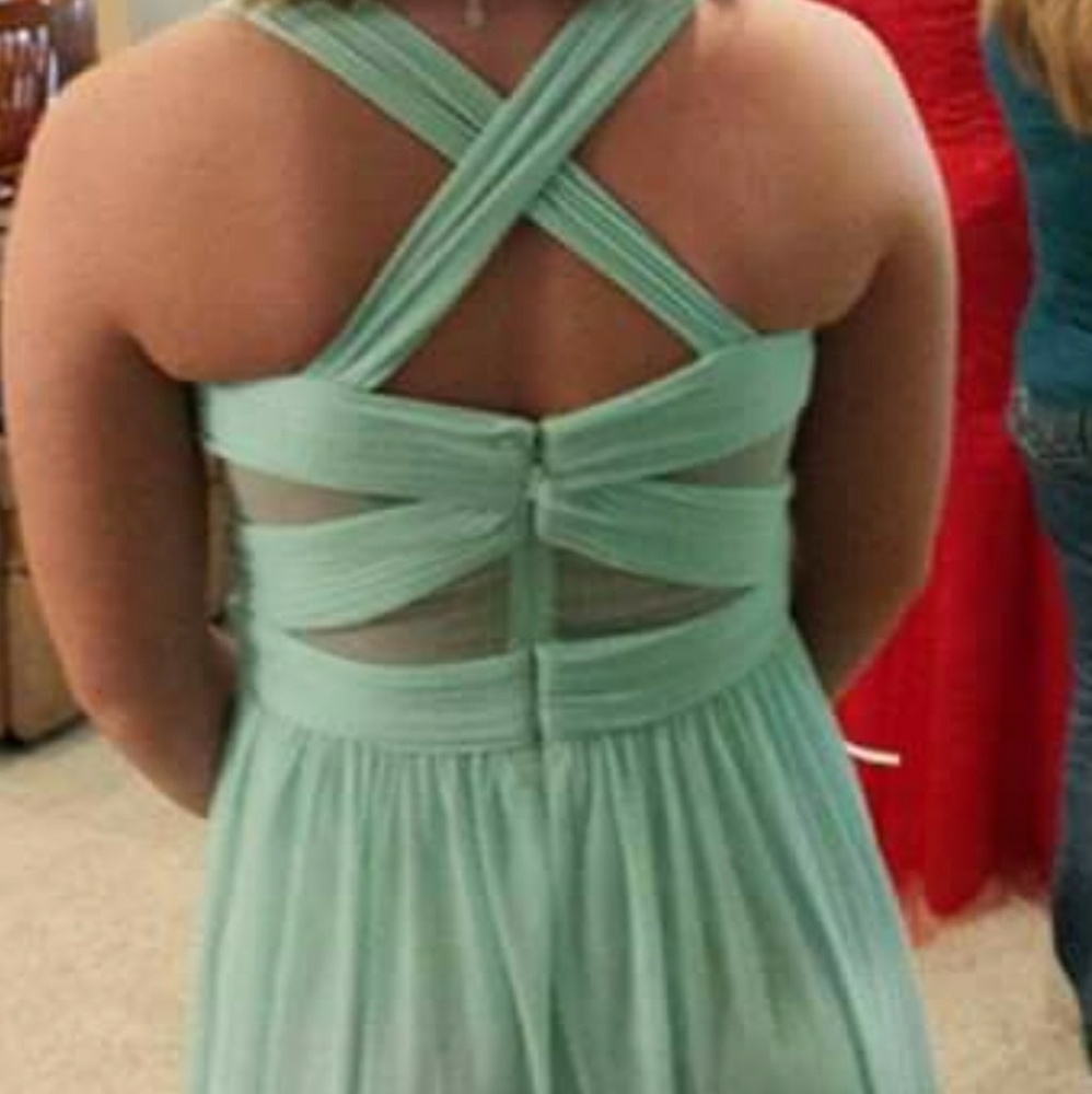 Prom dress - Picture 2 of 2