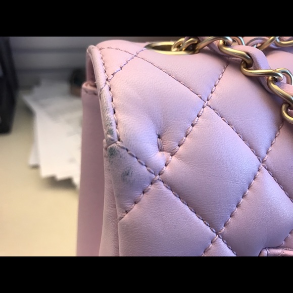 Baby pink single flap Chanel bag - Picture 5 of 5