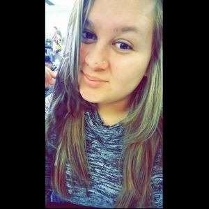 Meet your Posher, Lucy