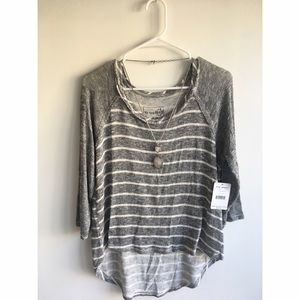 🌻 NWT Free People Raglan Sweater 🌻