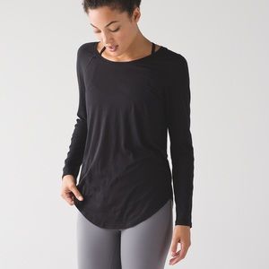 NWT Lululemon Black Long Sleeve Top Size 4